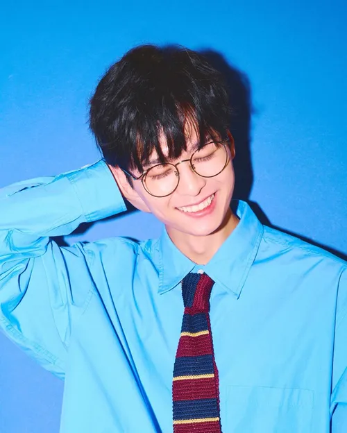 신혁